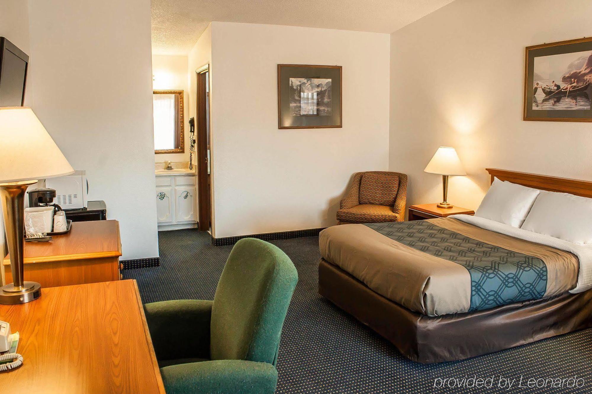 Econo Lodge Inn&Suites Hoquiam Esterno foto